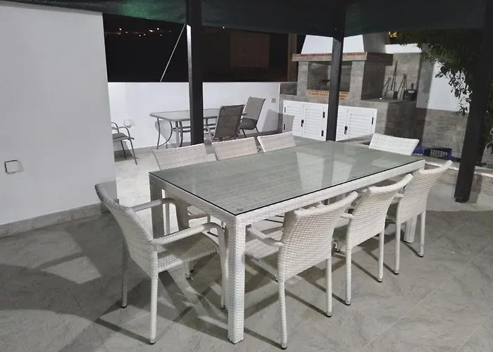 Michael Angelo Villa